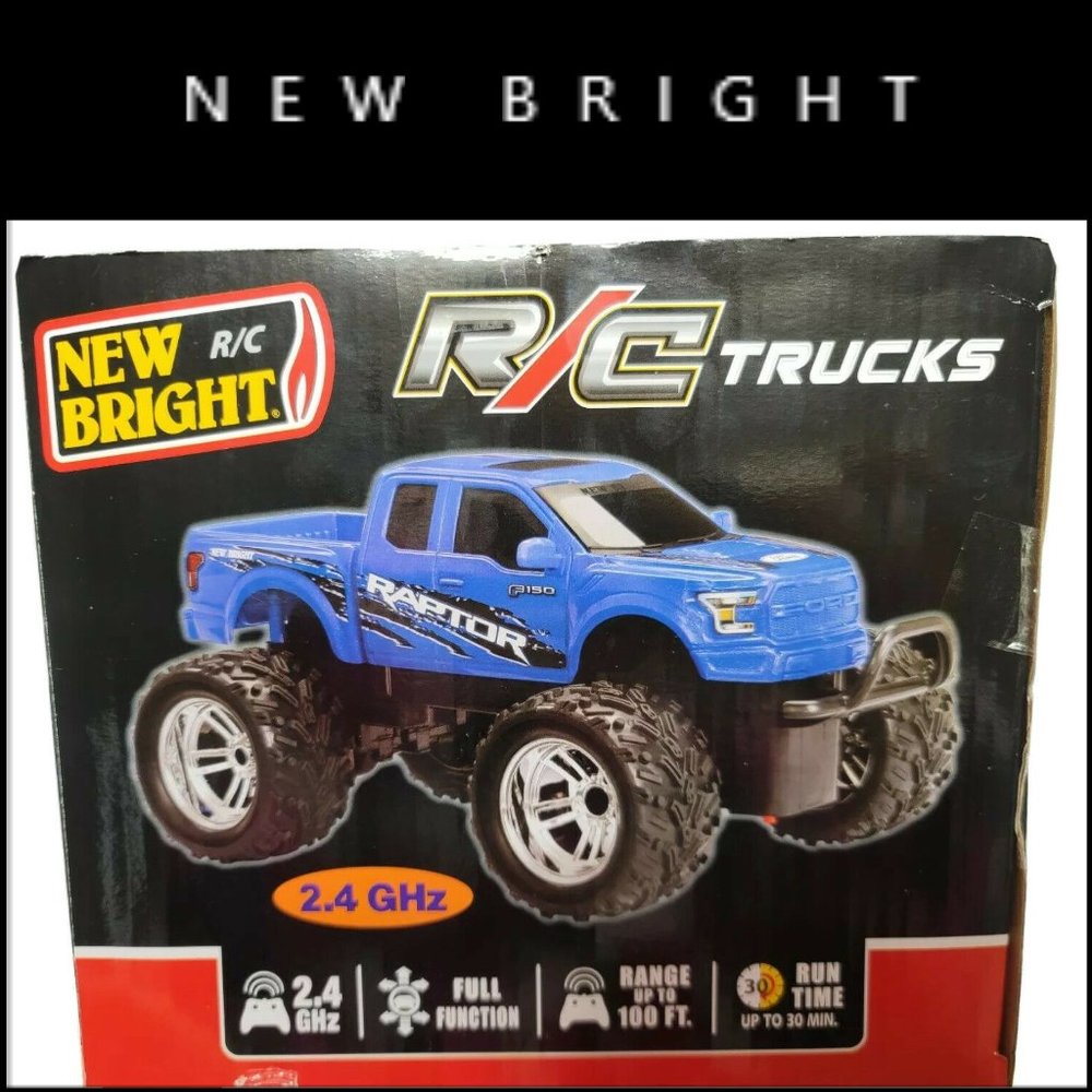 NEW BRIGHT Full Function Wireless R/C Ford